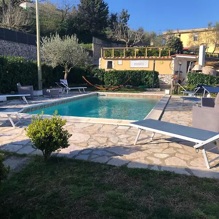 Il Tiglio - De Vivo Realty
